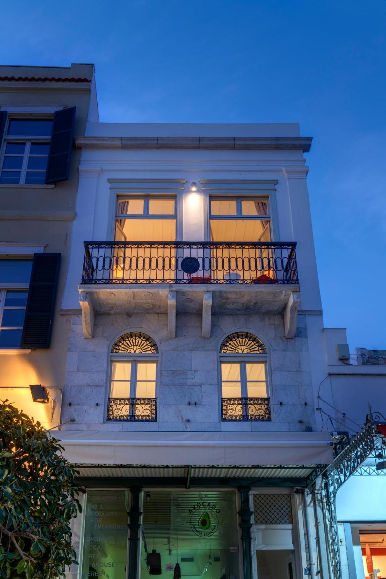 Skylight Hotel Ermoupoli Exterior photo